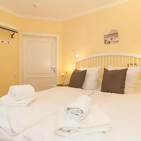 Duenenschloss Duenenschloss 2-07